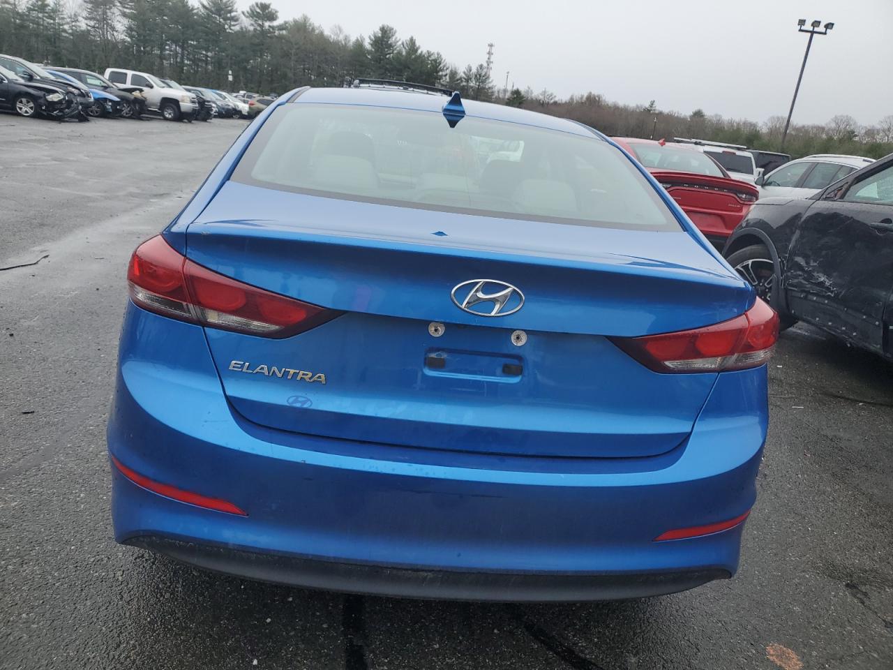 Photo 5 VIN: 5NPD84LF0HH107596 - HYUNDAI ELANTRA 