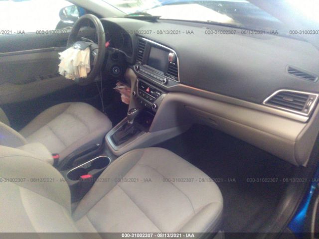 Photo 4 VIN: 5NPD84LF0HH108604 - HYUNDAI ELANTRA 