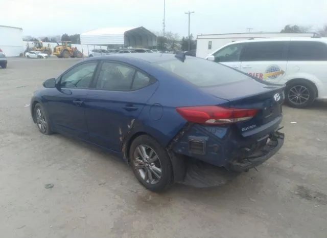 Photo 2 VIN: 5NPD84LF0HH128383 - HYUNDAI ELANTRA 