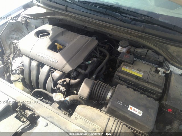 Photo 9 VIN: 5NPD84LF0HH133017 - HYUNDAI ELANTRA 