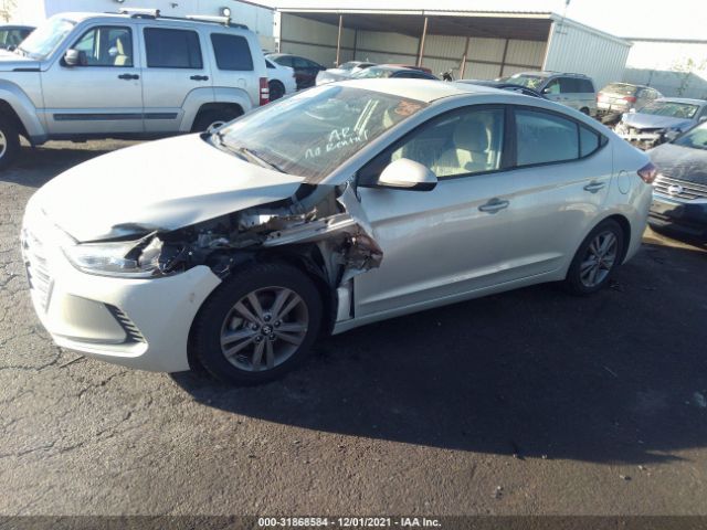 Photo 5 VIN: 5NPD84LF0HH138086 - HYUNDAI ELANTRA 