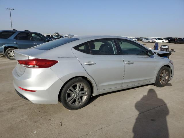 Photo 2 VIN: 5NPD84LF0HH142039 - HYUNDAI ELANTRA SE 