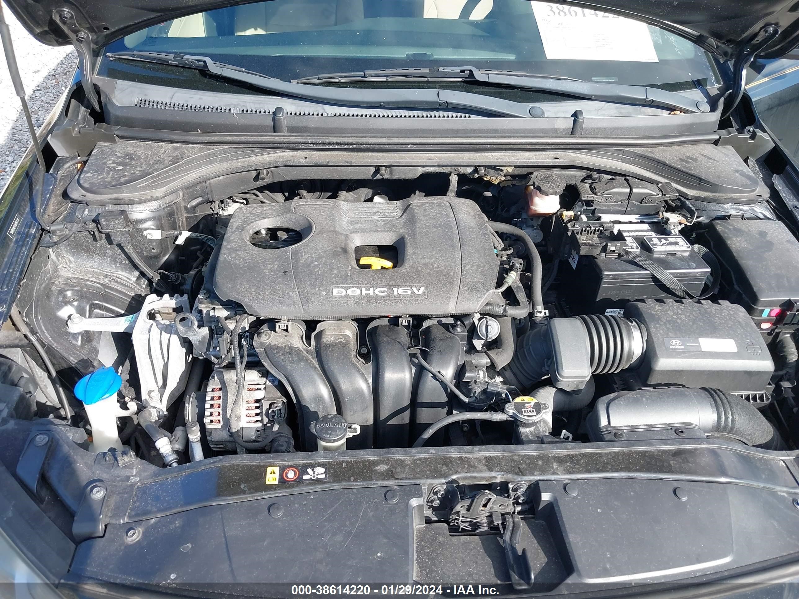 Photo 9 VIN: 5NPD84LF0HH147130 - HYUNDAI ELANTRA 