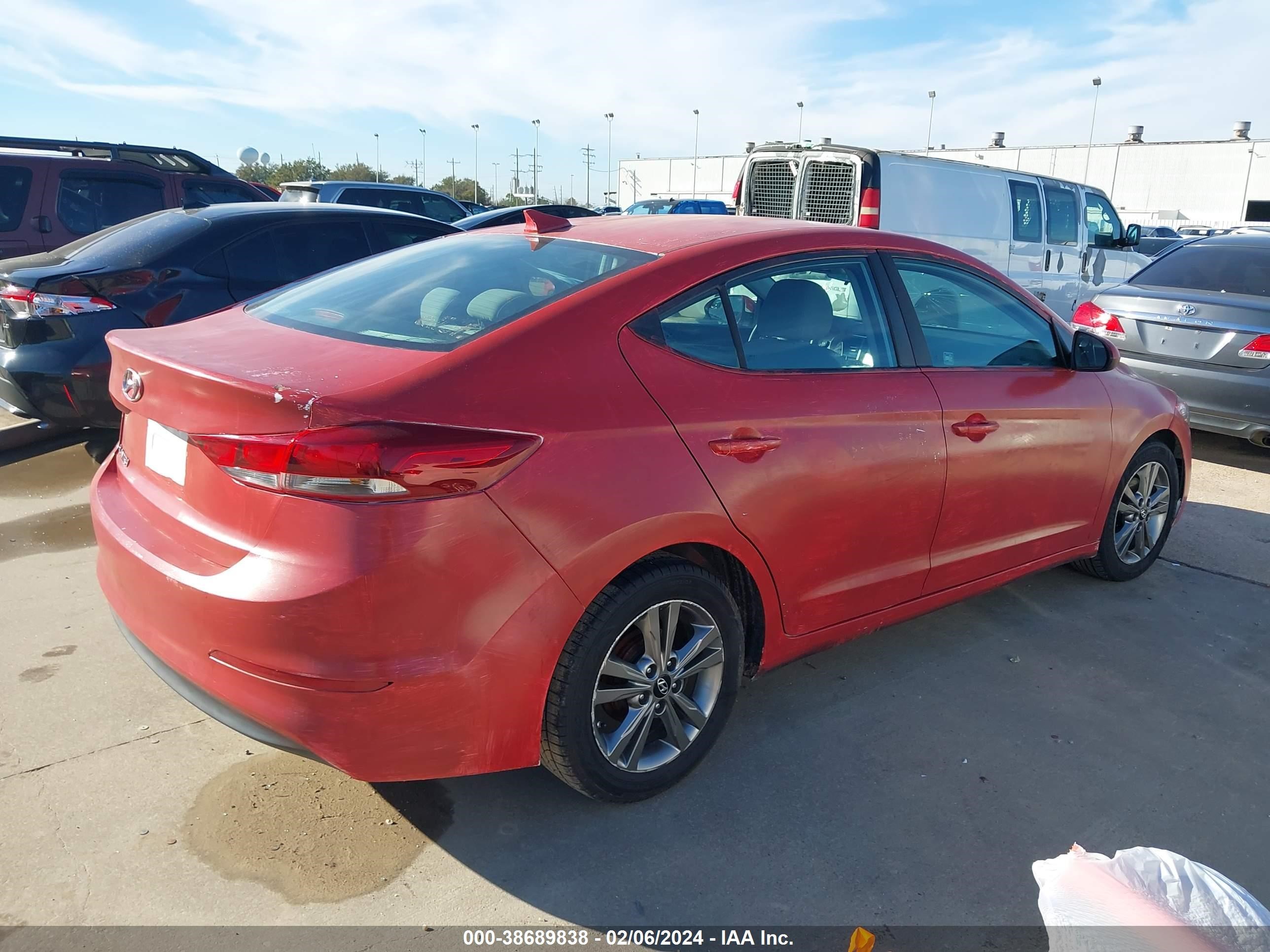 Photo 3 VIN: 5NPD84LF0HH155566 - HYUNDAI ELANTRA 