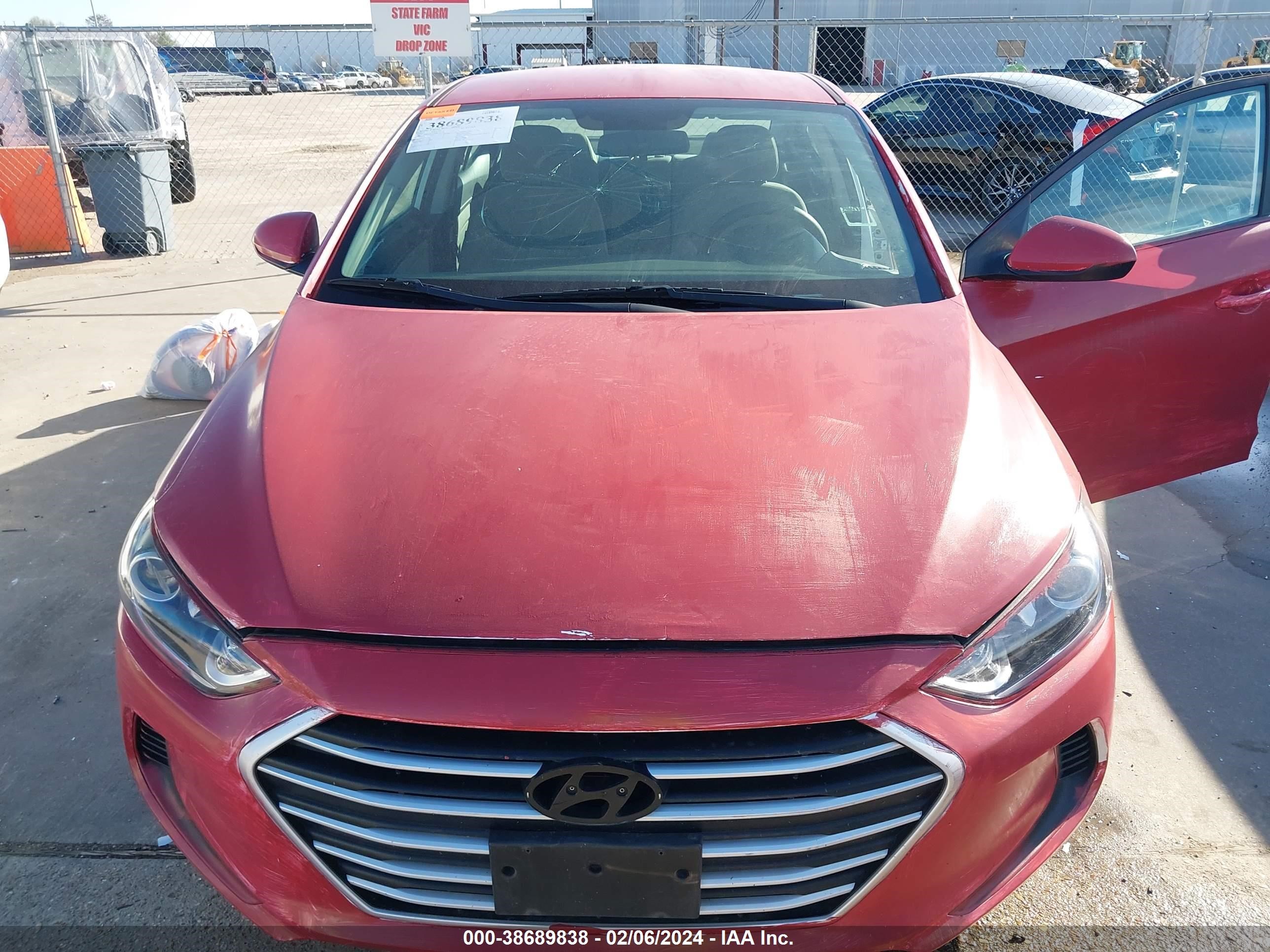 Photo 5 VIN: 5NPD84LF0HH155566 - HYUNDAI ELANTRA 