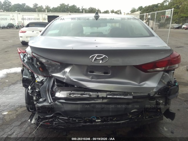 Photo 5 VIN: 5NPD84LF0HH164574 - HYUNDAI ELANTRA 