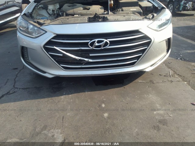 Photo 5 VIN: 5NPD84LF0HH188387 - HYUNDAI ELANTRA 