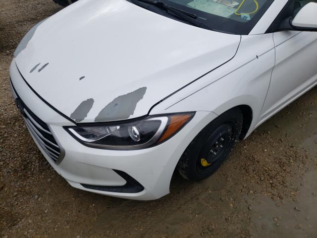 Photo 8 VIN: 5NPD84LF0HH204118 - HYUNDAI ELANTRA SE 