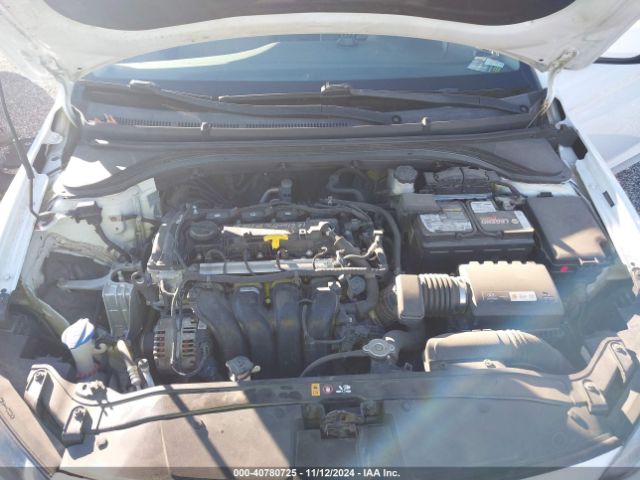 Photo 9 VIN: 5NPD84LF0HH211053 - HYUNDAI ELANTRA 