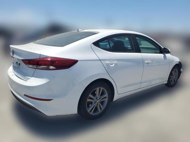 Photo 2 VIN: 5NPD84LF0JH213231 - HYUNDAI ELANTRA 