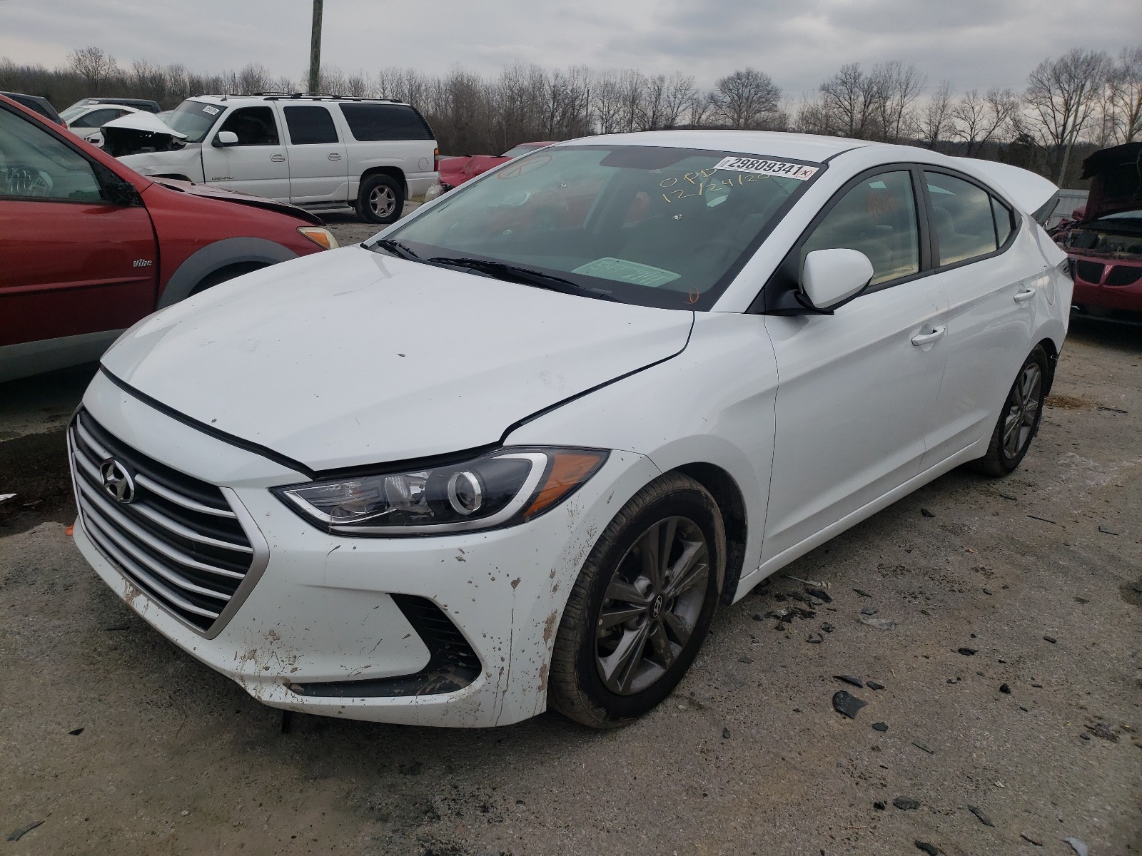 Photo 1 VIN: 5NPD84LF0JH223855 - HYUNDAI ELANTRA SE 