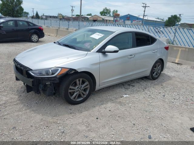 Photo 1 VIN: 5NPD84LF0JH224942 - HYUNDAI ELANTRA 