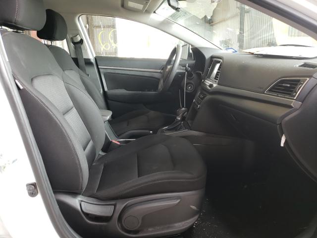 Photo 4 VIN: 5NPD84LF0JH241482 - HYUNDAI ELANTRA SE 