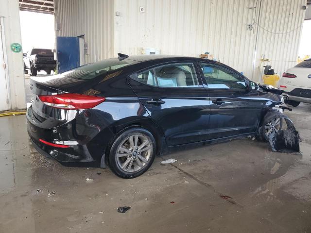 Photo 2 VIN: 5NPD84LF0JH253633 - HYUNDAI ELANTRA 