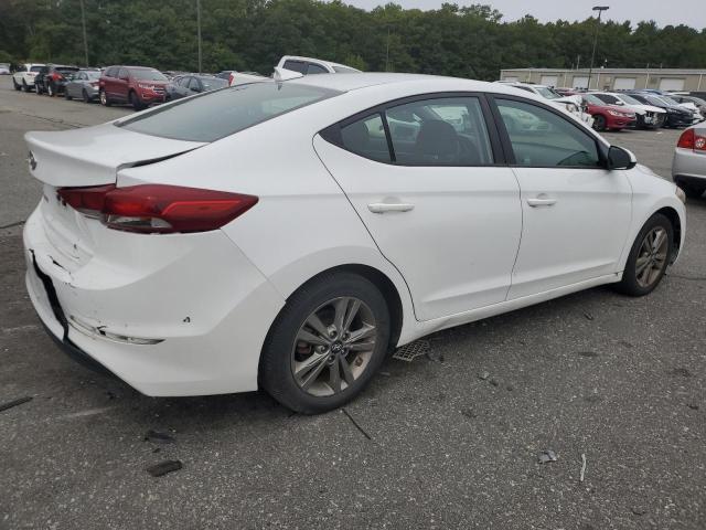 Photo 2 VIN: 5NPD84LF0JH255253 - HYUNDAI ELANTRA SE 