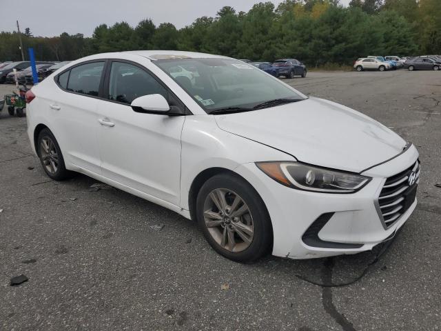 Photo 3 VIN: 5NPD84LF0JH255253 - HYUNDAI ELANTRA SE 