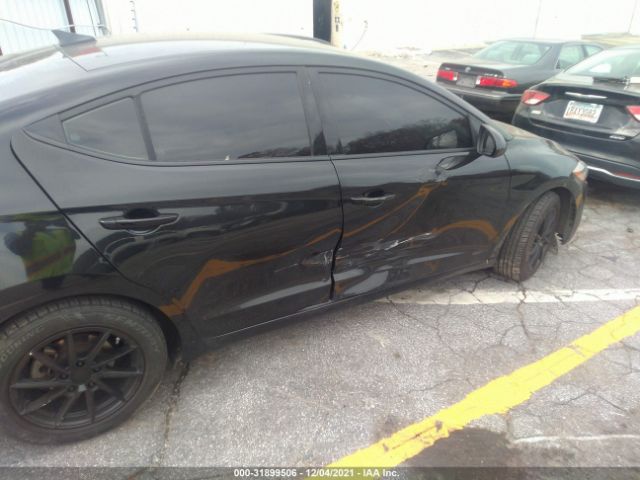 Photo 5 VIN: 5NPD84LF0JH255981 - HYUNDAI ELANTRA 