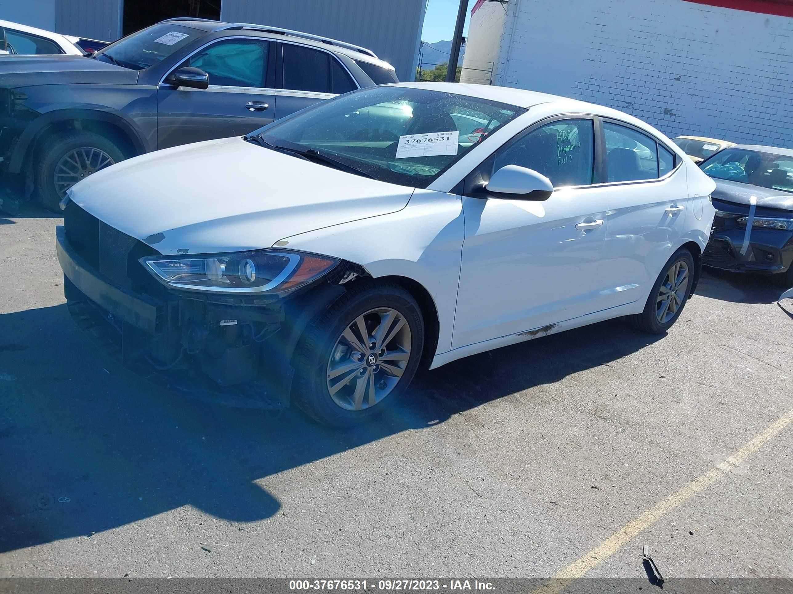 Photo 1 VIN: 5NPD84LF0JH256886 - HYUNDAI ELANTRA 