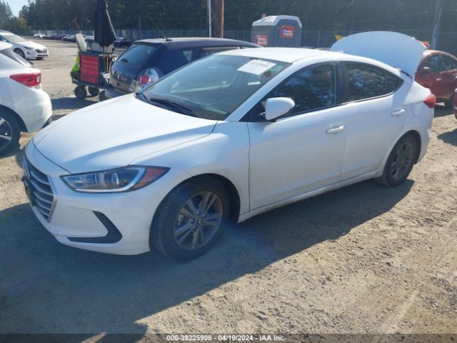 Photo 1 VIN: 5NPD84LF0JH257472 - HYUNDAI ELANTRA 