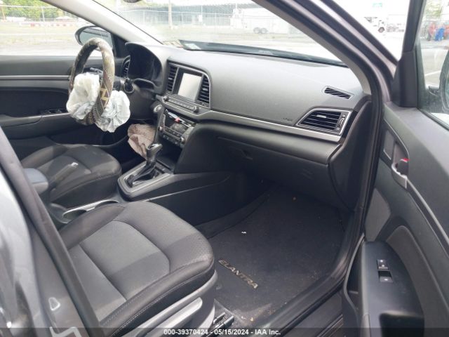 Photo 4 VIN: 5NPD84LF0JH260839 - HYUNDAI ELANTRA 