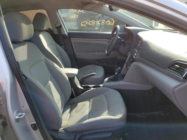 Photo 4 VIN: 5NPD84LF0JH262347 - HYUNDAI ELANTRA SE 