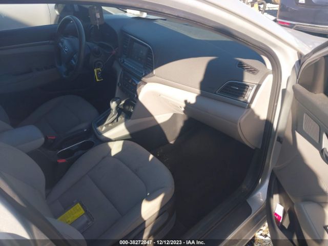 Photo 4 VIN: 5NPD84LF0JH263031 - HYUNDAI ELANTRA 