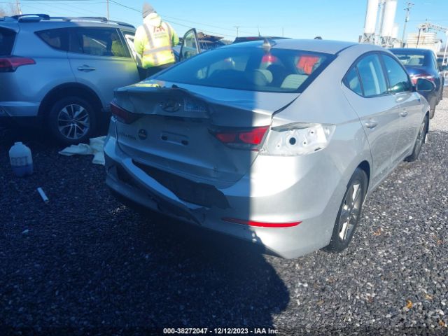 Photo 5 VIN: 5NPD84LF0JH263031 - HYUNDAI ELANTRA 