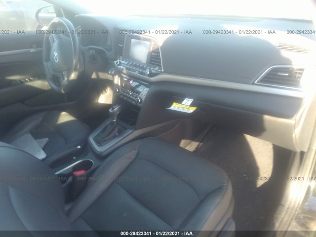 Photo 4 VIN: 5NPD84LF0JH263188 - HYUNDAI ELANTRA 