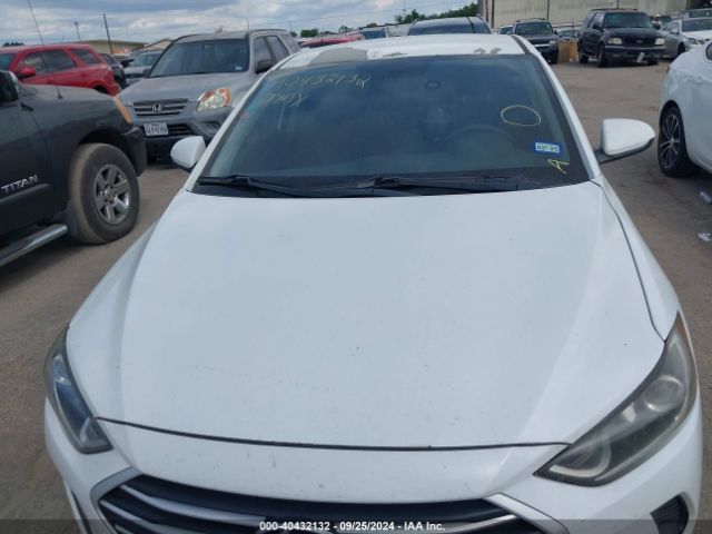 Photo 9 VIN: 5NPD84LF0JH266396 - HYUNDAI ELANTRA 