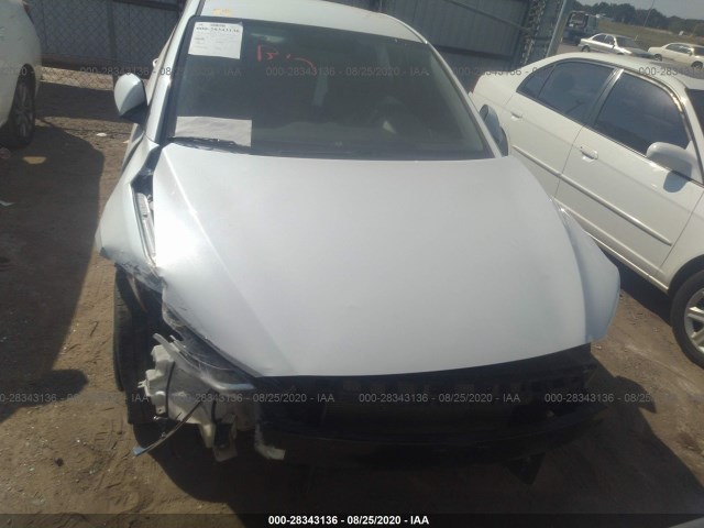 Photo 5 VIN: 5NPD84LF0JH269492 - HYUNDAI ELANTRA 