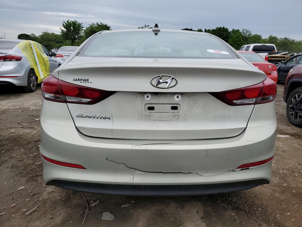 Photo 5 VIN: 5NPD84LF0JH275034 - HYUNDAI ELANTRA 