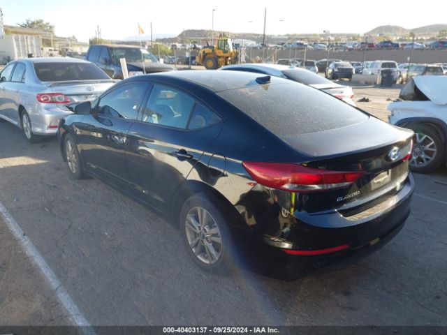 Photo 2 VIN: 5NPD84LF0JH295400 - HYUNDAI ELANTRA 