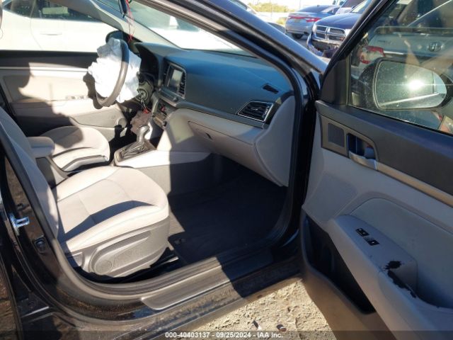 Photo 4 VIN: 5NPD84LF0JH295400 - HYUNDAI ELANTRA 