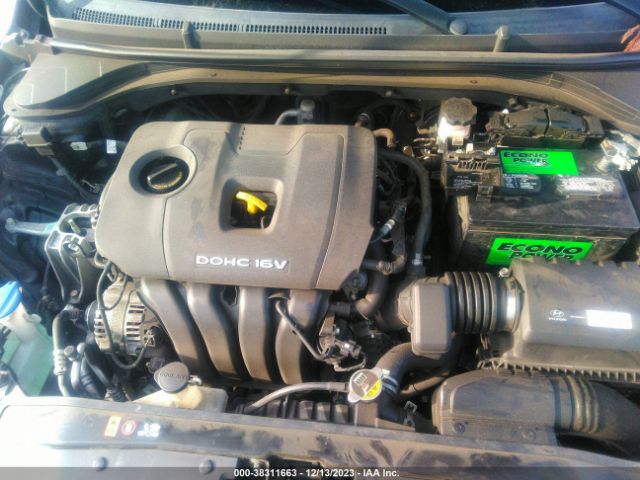 Photo 9 VIN: 5NPD84LF0JH295414 - HYUNDAI ELANTRA 