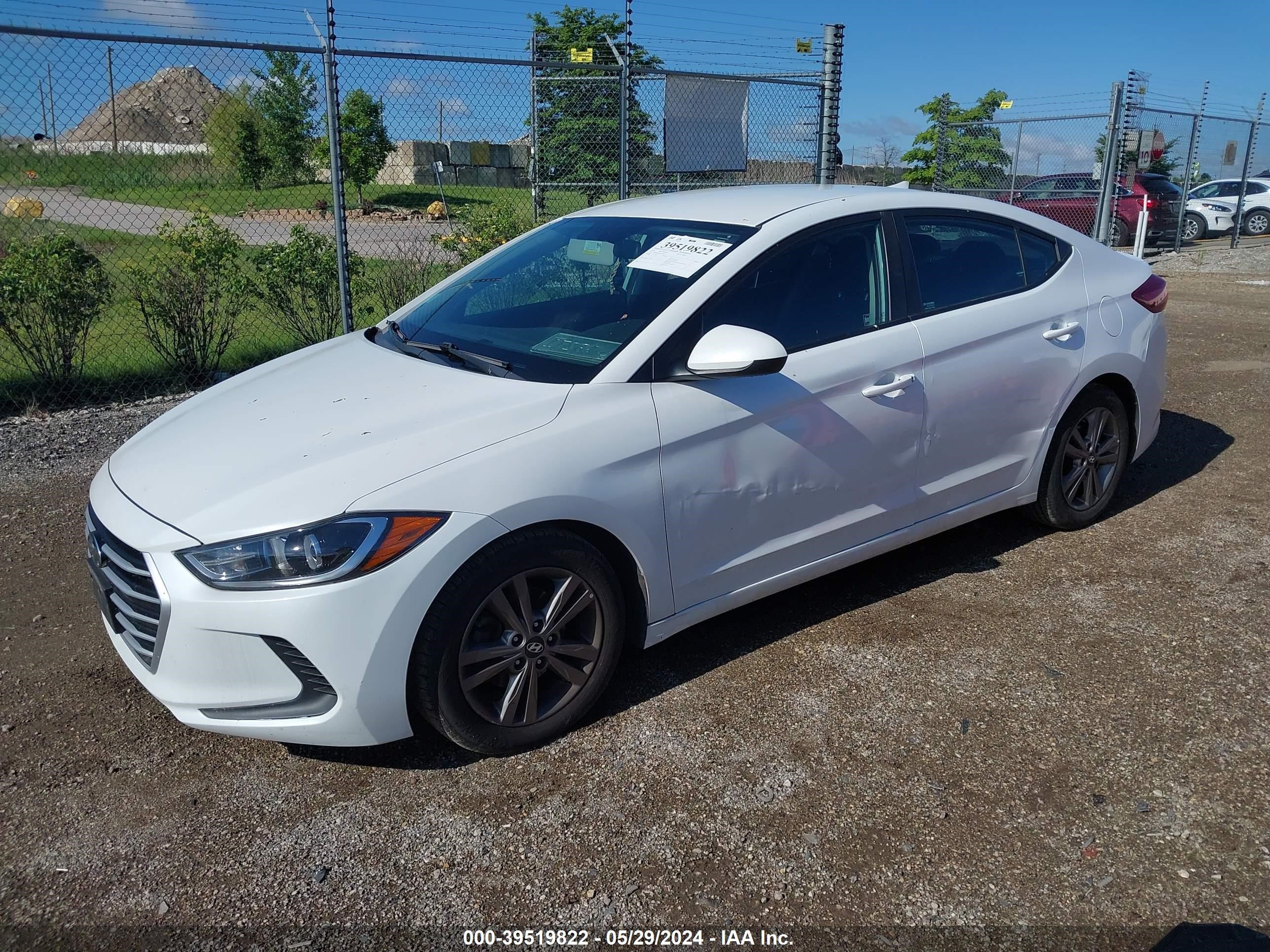 Photo 1 VIN: 5NPD84LF0JH301387 - HYUNDAI ELANTRA 