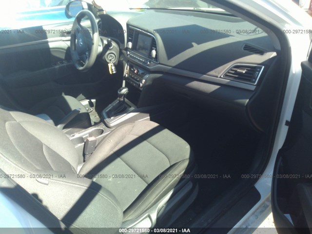 Photo 4 VIN: 5NPD84LF0JH302278 - HYUNDAI ELANTRA 