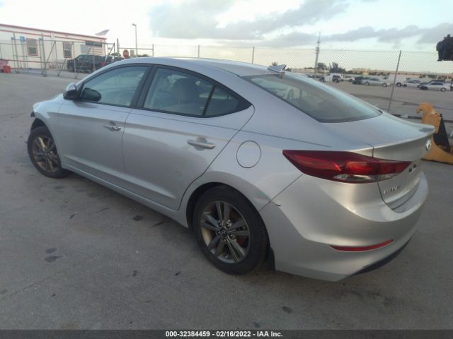 Photo 2 VIN: 5NPD84LF0JH302765 - HYUNDAI ELANTRA 