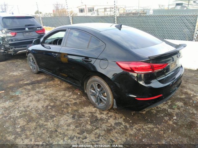 Photo 2 VIN: 5NPD84LF0JH320263 - HYUNDAI ELANTRA 