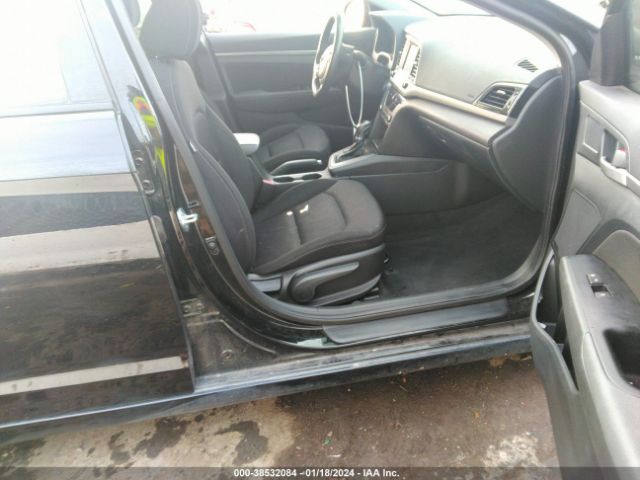 Photo 4 VIN: 5NPD84LF0JH320263 - HYUNDAI ELANTRA 