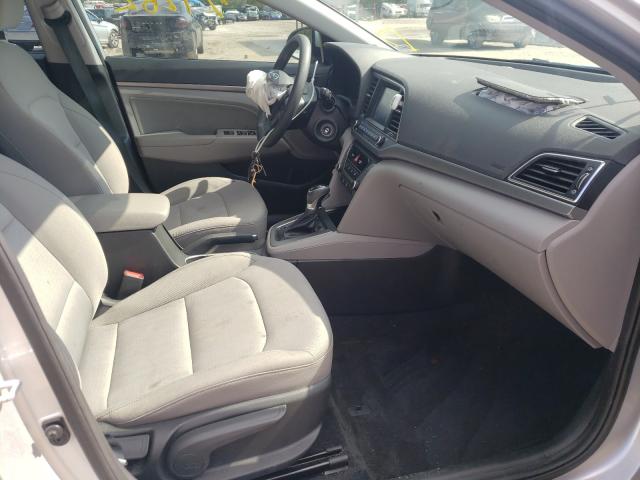 Photo 4 VIN: 5NPD84LF0JH322689 - HYUNDAI ELANTRA 