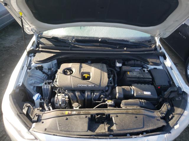 Photo 6 VIN: 5NPD84LF0JH324717 - HYUNDAI ELANTRA SE 