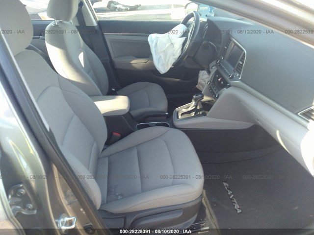 Photo 4 VIN: 5NPD84LF0JH326547 - HYUNDAI ELANTRA 