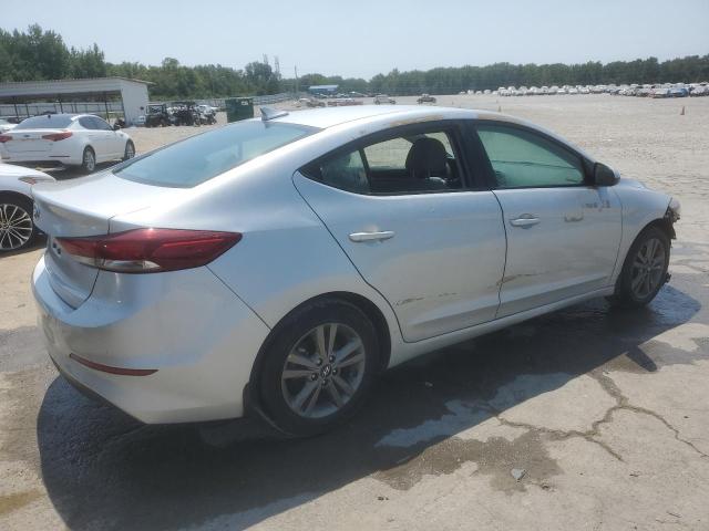 Photo 2 VIN: 5NPD84LF0JH333319 - HYUNDAI ELANTRA SE 