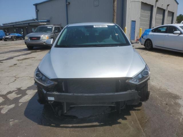 Photo 4 VIN: 5NPD84LF0JH333319 - HYUNDAI ELANTRA SE 