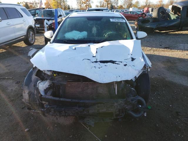 Photo 4 VIN: 5NPD84LF0JH343767 - HYUNDAI ELANTRA SE 