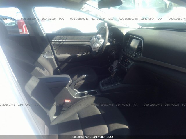 Photo 4 VIN: 5NPD84LF0JH345132 - HYUNDAI ELANTRA 