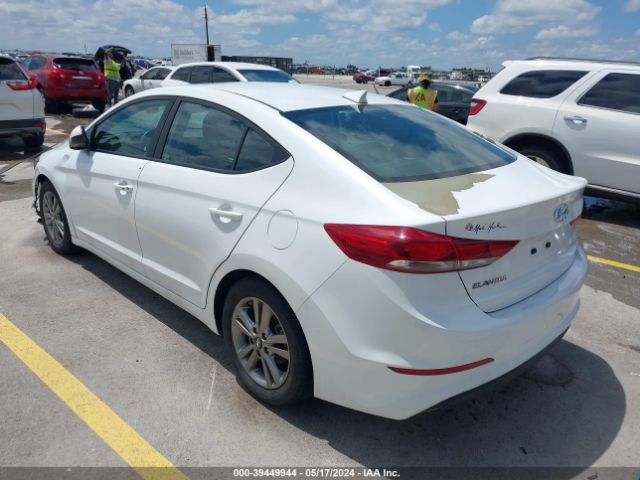 Photo 2 VIN: 5NPD84LF0JH349746 - HYUNDAI ELANTRA 