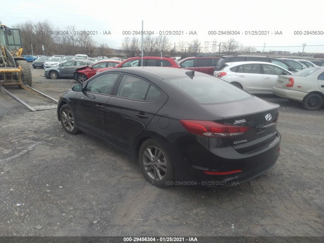 Photo 2 VIN: 5NPD84LF0JH355370 - HYUNDAI ELANTRA 