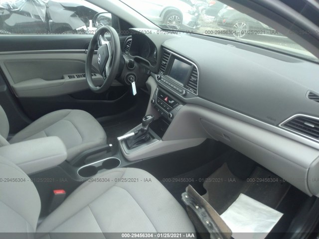 Photo 4 VIN: 5NPD84LF0JH355370 - HYUNDAI ELANTRA 