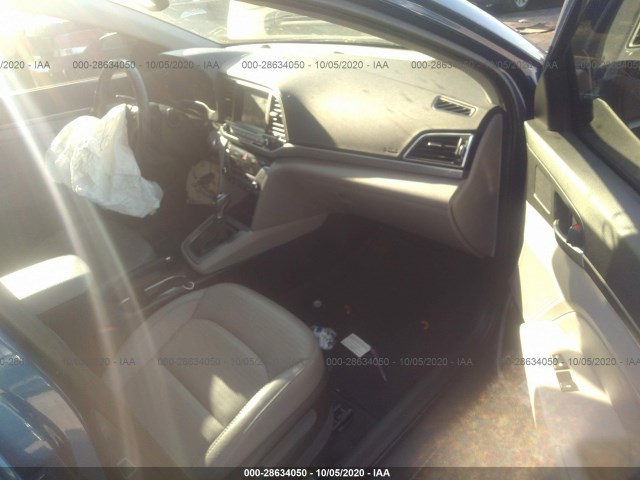 Photo 4 VIN: 5NPD84LF0JH357748 - HYUNDAI ELANTRA 